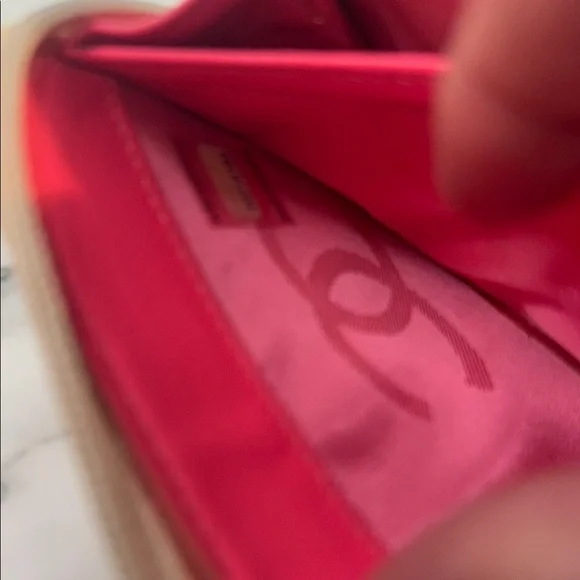 CHANEL Quilted Off White & Black Cambon Wallet with Chain - Picture 10 of 15